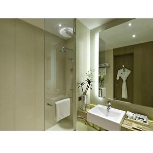 Hazel Suite